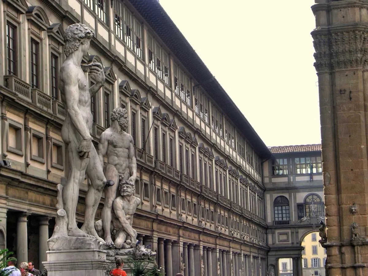 Conce Studio In Santa Croce 피렌체 아파트